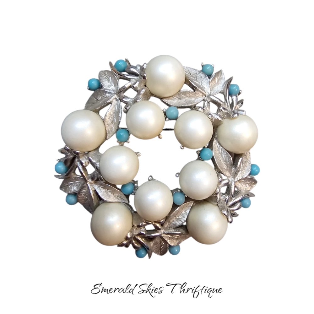 Sarah Coventry "Alaskan Summer" Large Flower Wreath Pin free‎ Shipping